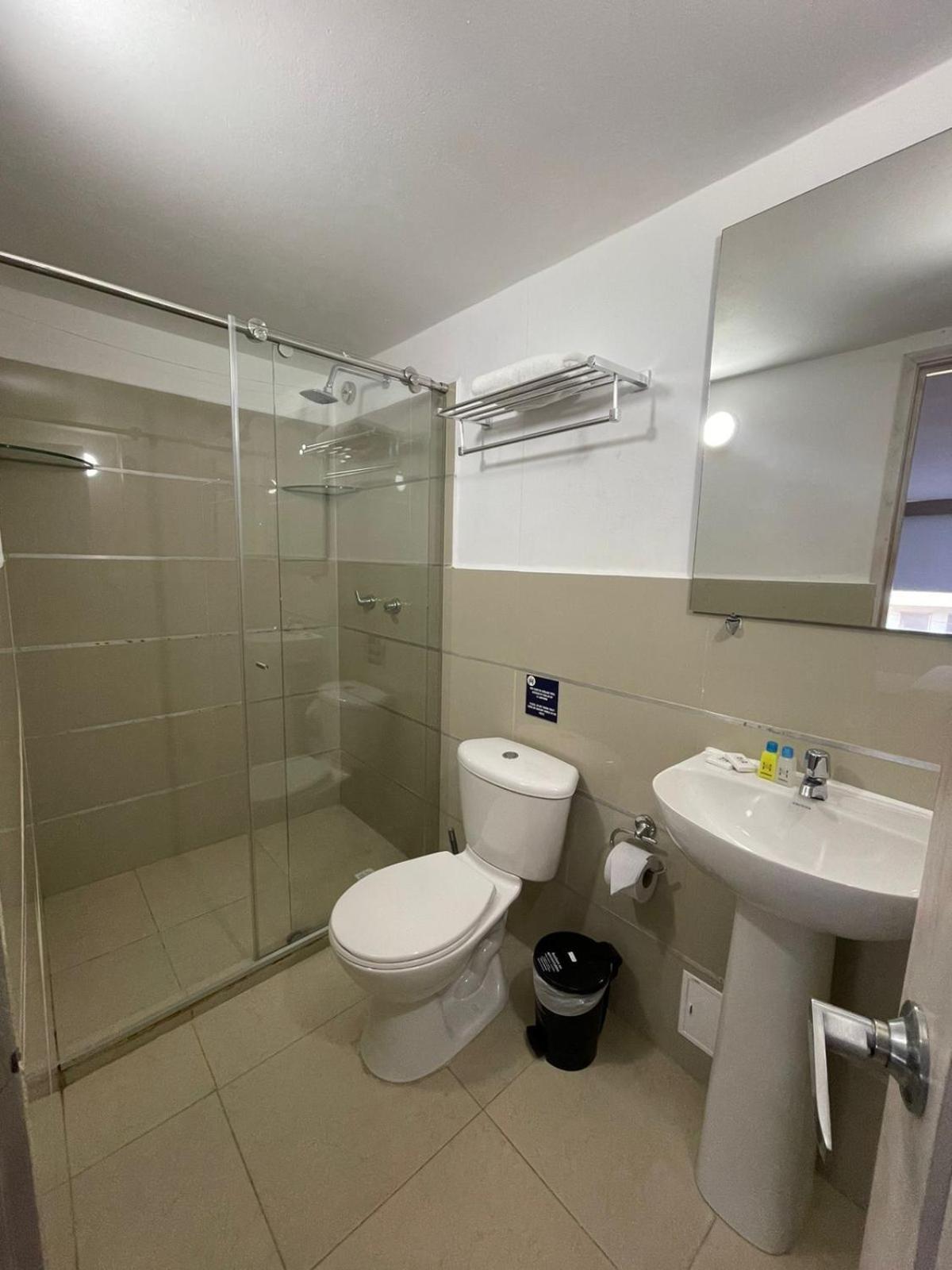 Hotel Hernandez Ctg Cartagena المظهر الخارجي الصورة