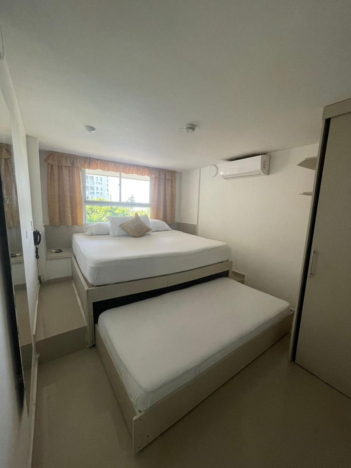 Hotel Hernandez Ctg Cartagena المظهر الخارجي الصورة